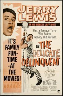 دانلود فیلم The Delicate Delinquent 1957422627-973122487